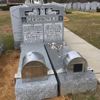 Headstone 25